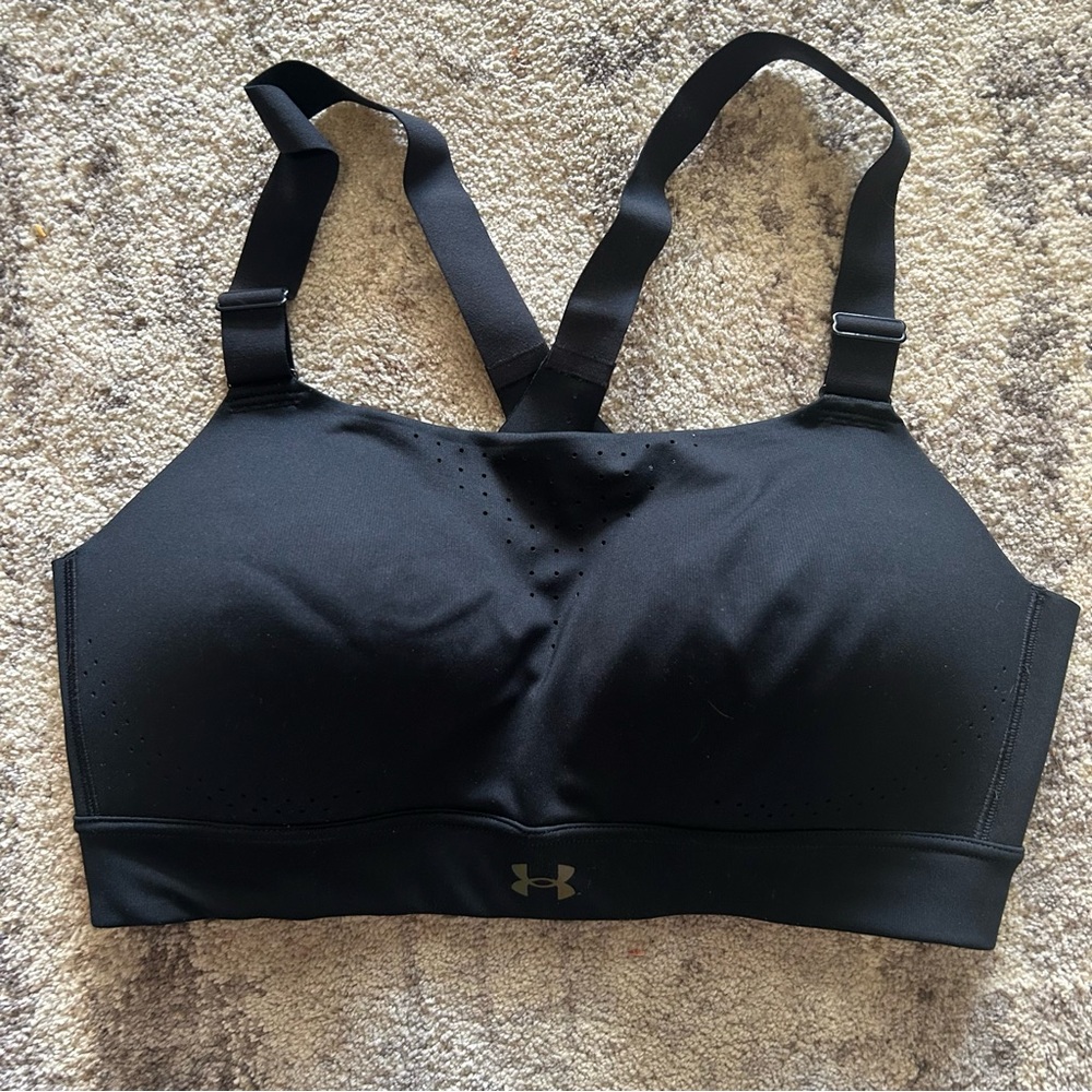 Under Armour / Rush High Sports Bra Black 36D